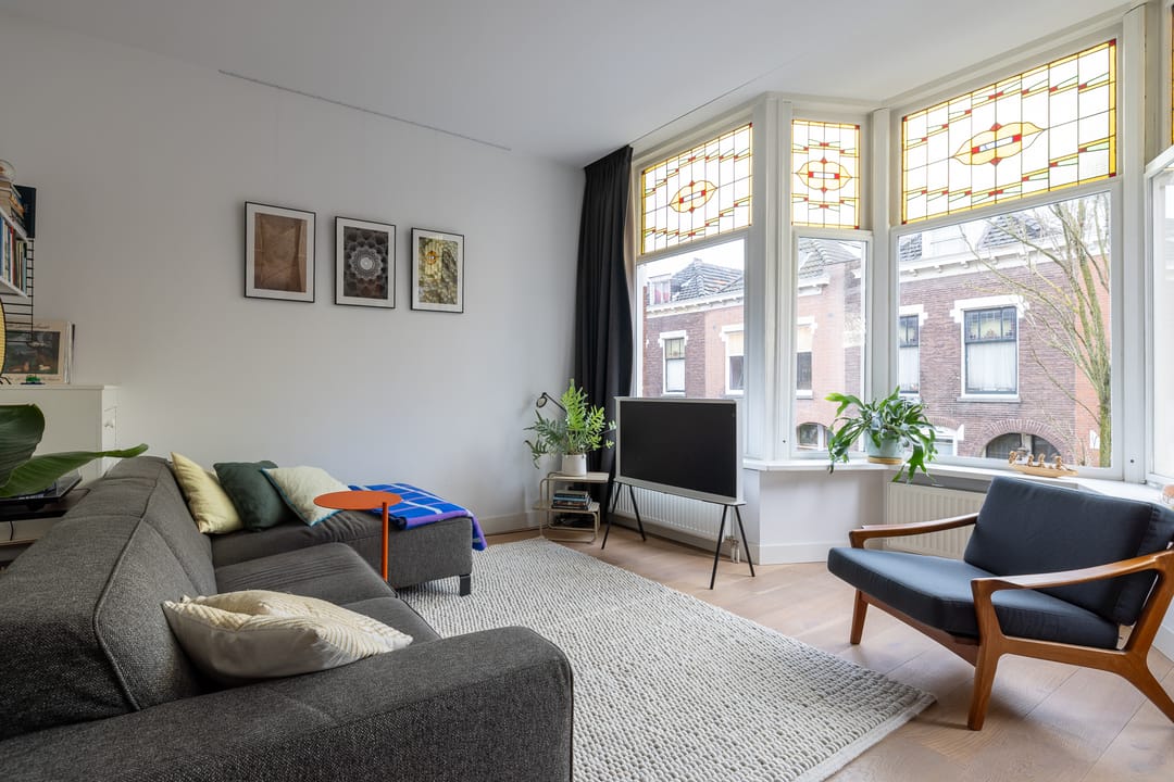 Foto 7 van Joost van Geelstraat 43-A