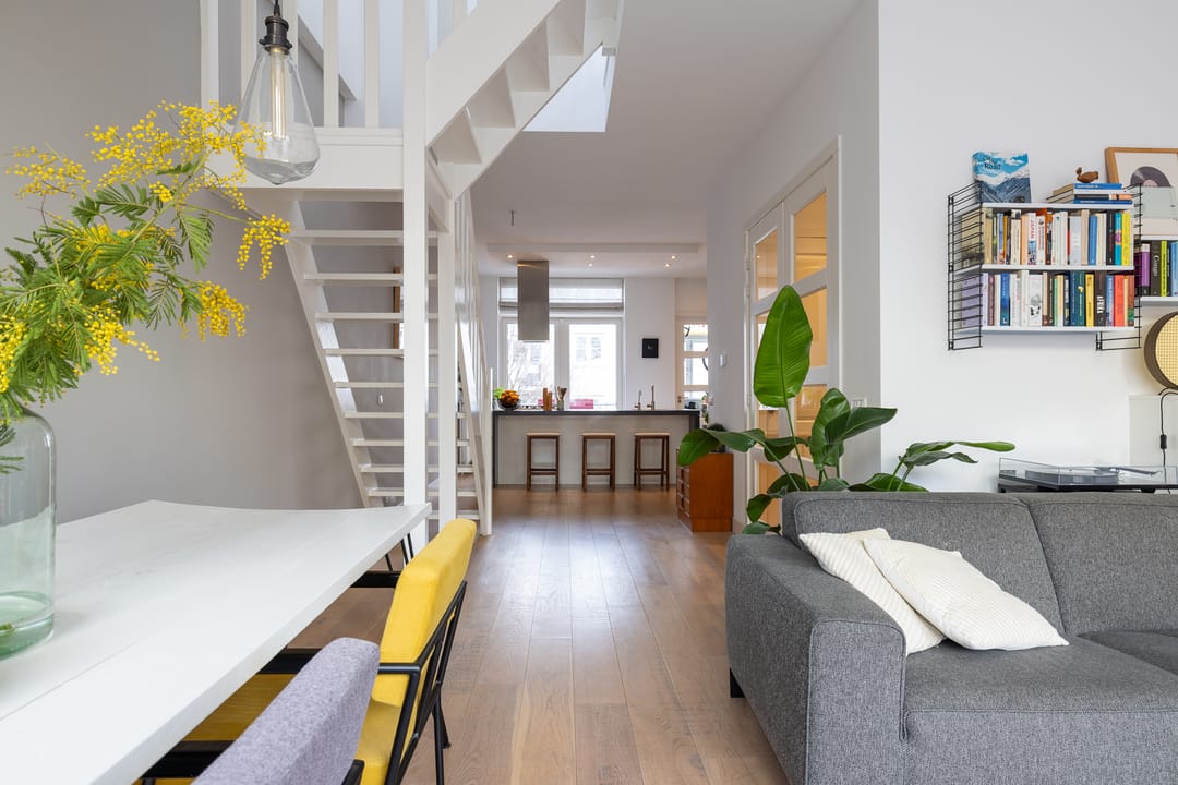 Foto 11 van Joost van Geelstraat 43-A