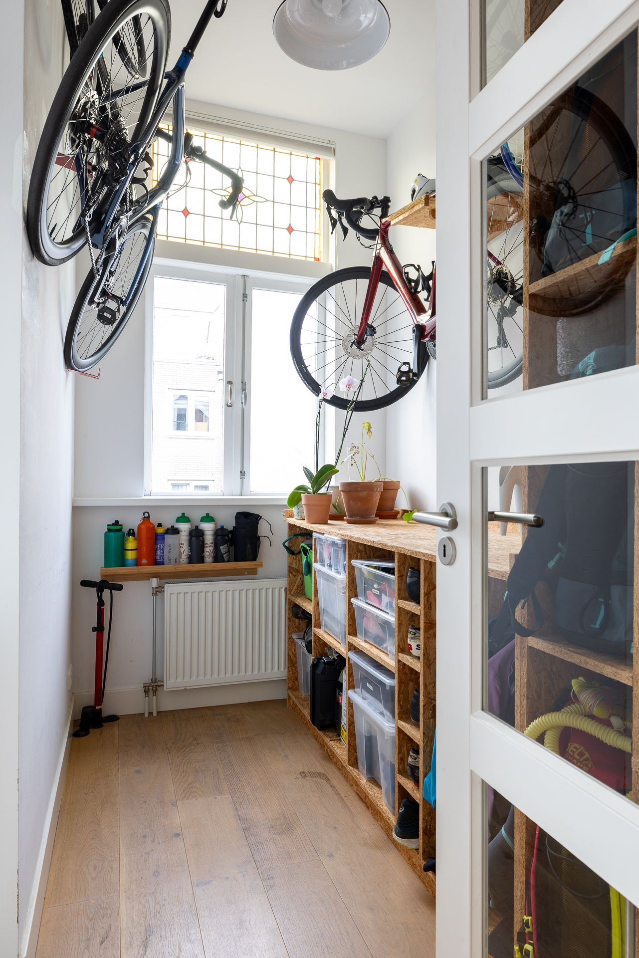 Foto 19 van Joost van Geelstraat 43-A