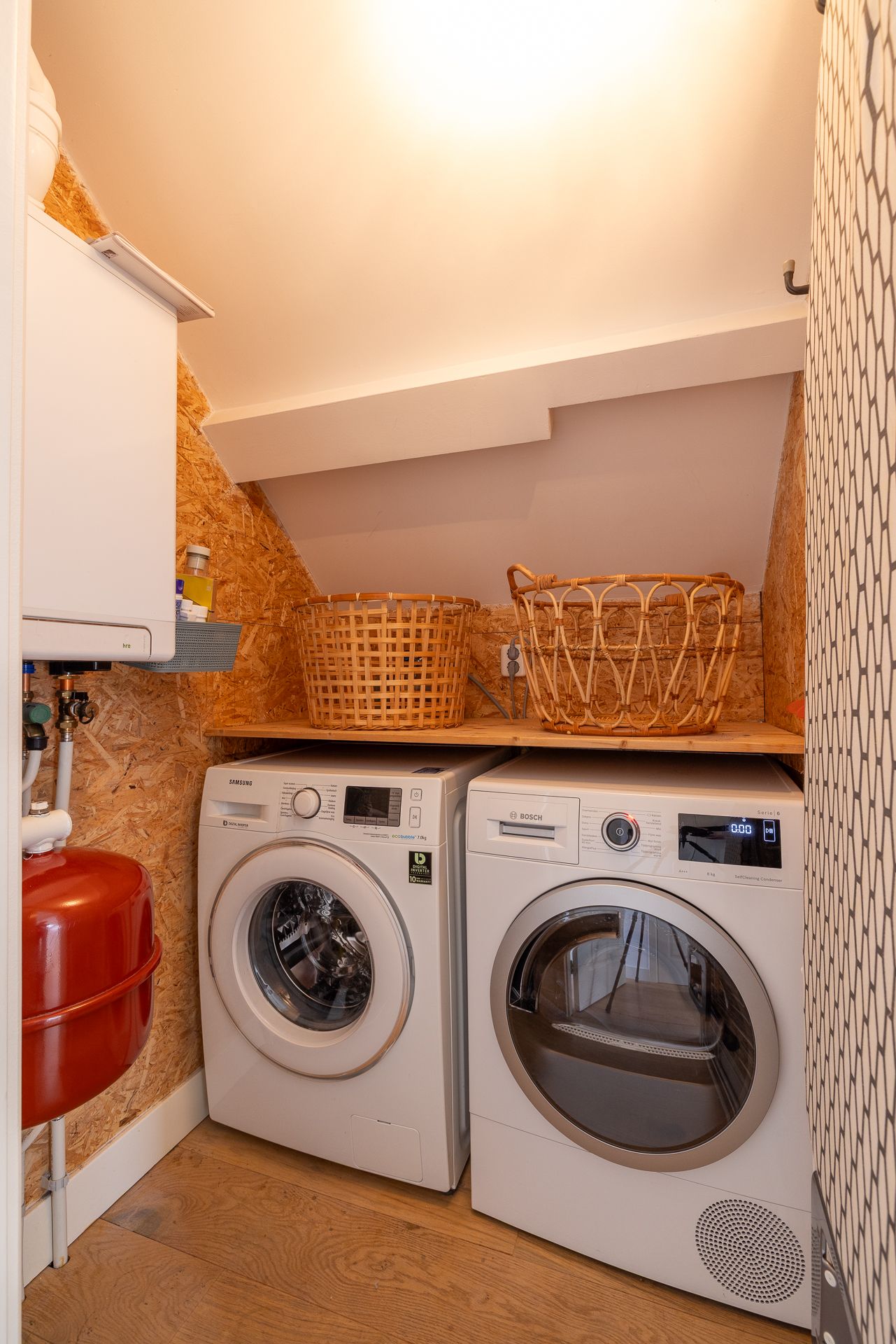 Foto 34 van Joost van Geelstraat 43-A