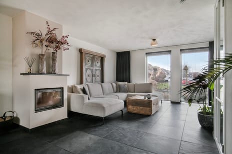 Anker 9 secondary image