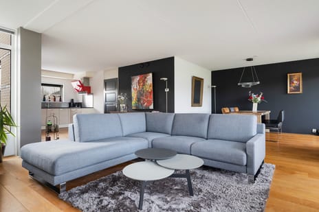 Helling 23 tertiary image