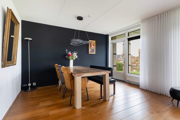 Foto 11 van Helling 23