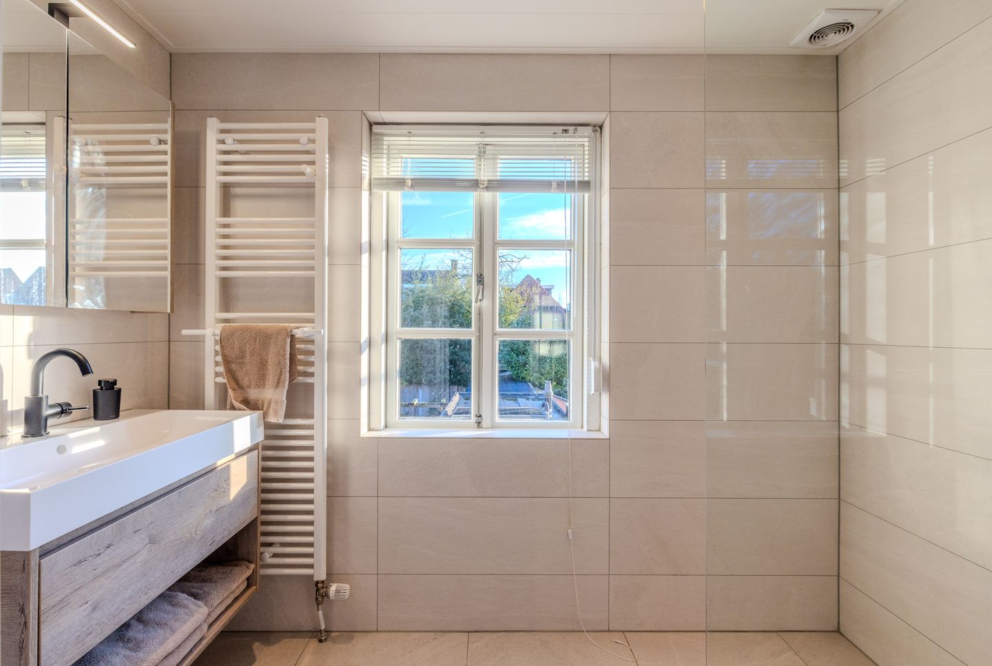 Foto 29 van Richard Holstraat 26