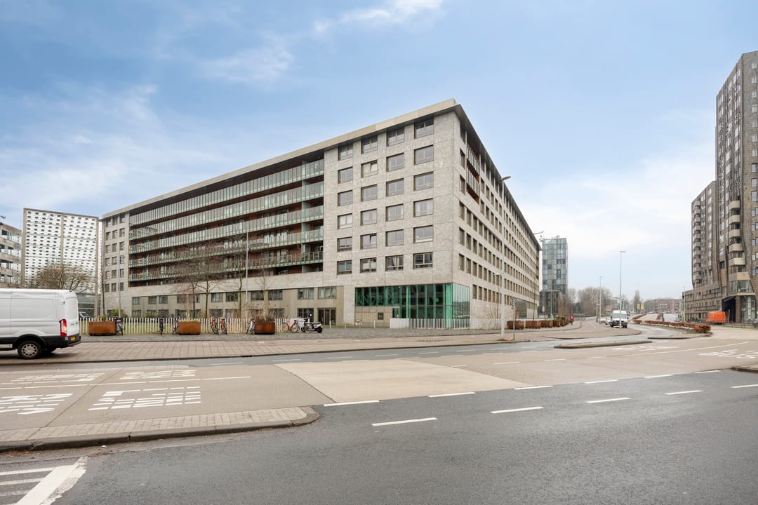 Foto 1 van Carolina MacGillavrylaan 552