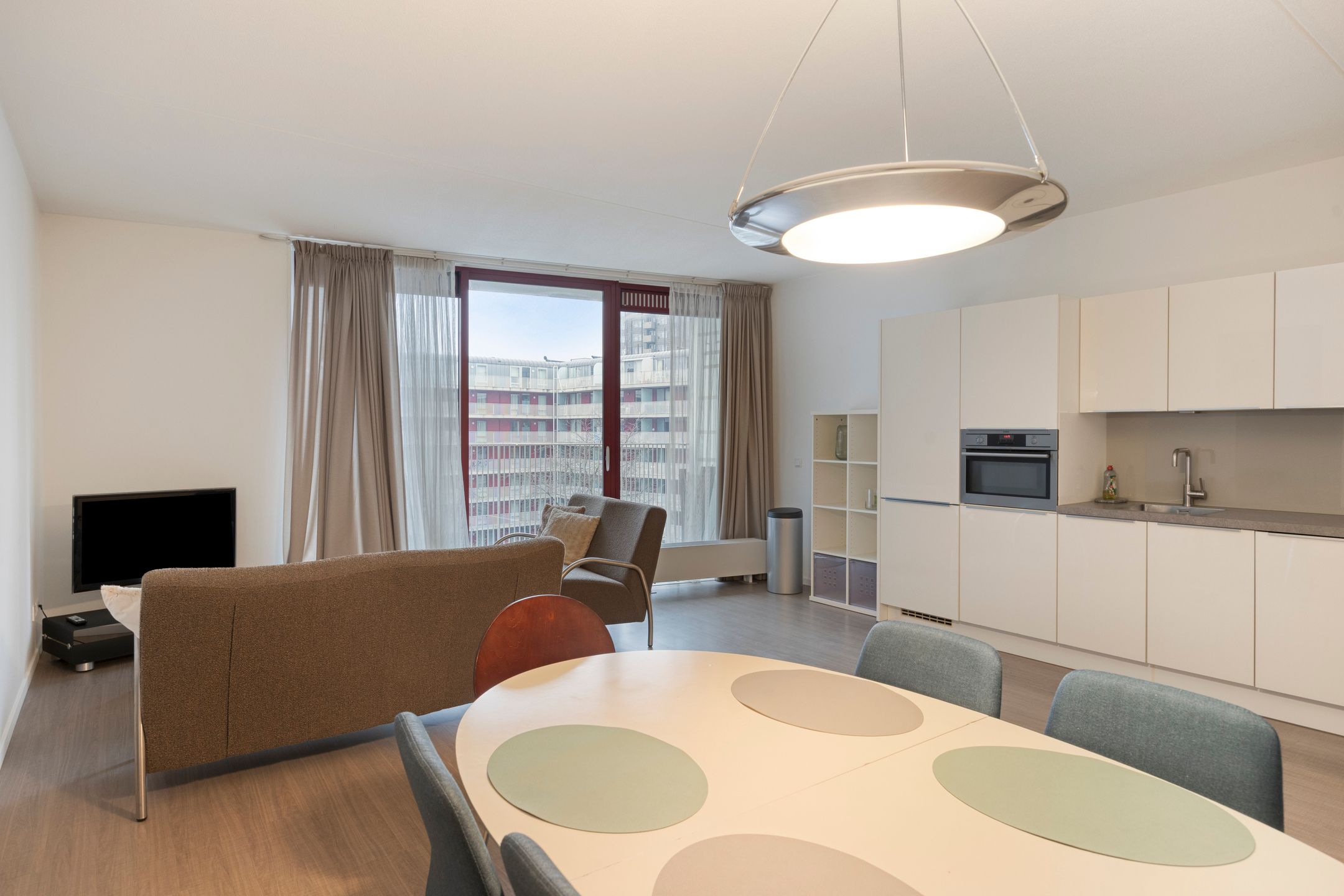 Foto 6 van Carolina MacGillavrylaan 552