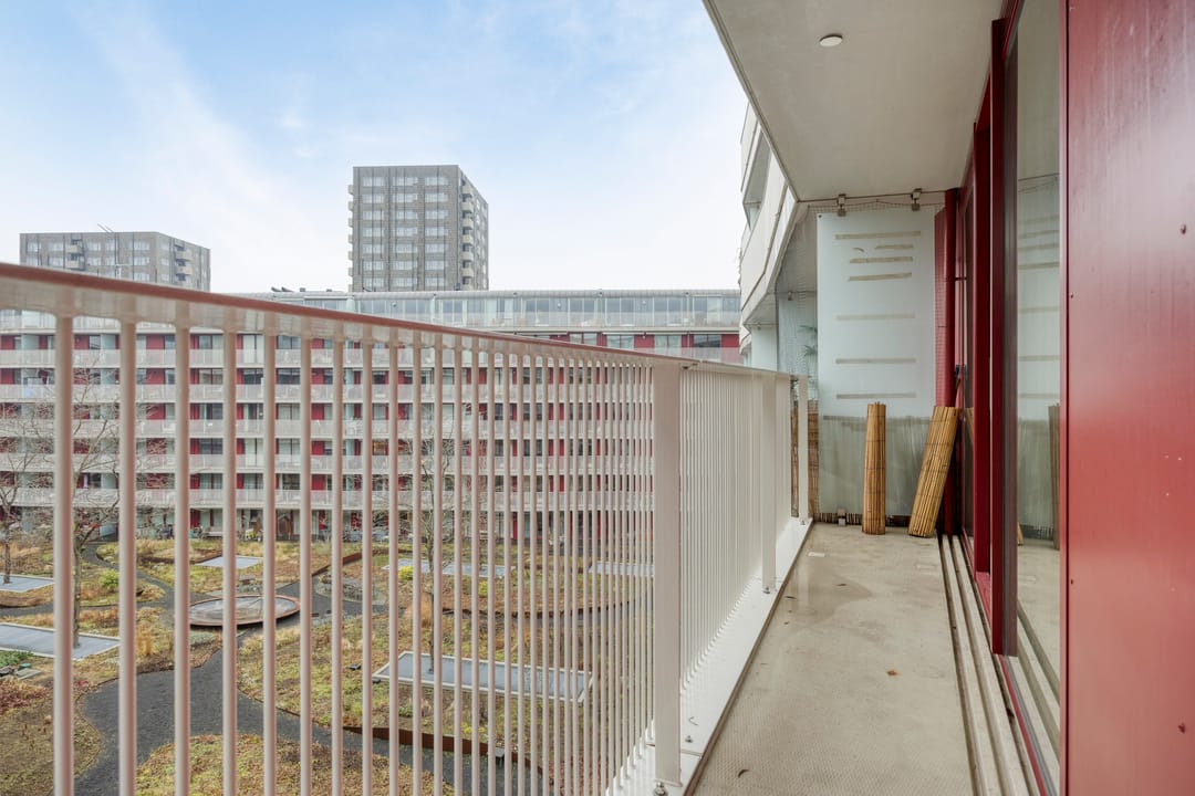 Foto 23 van Carolina MacGillavrylaan 552