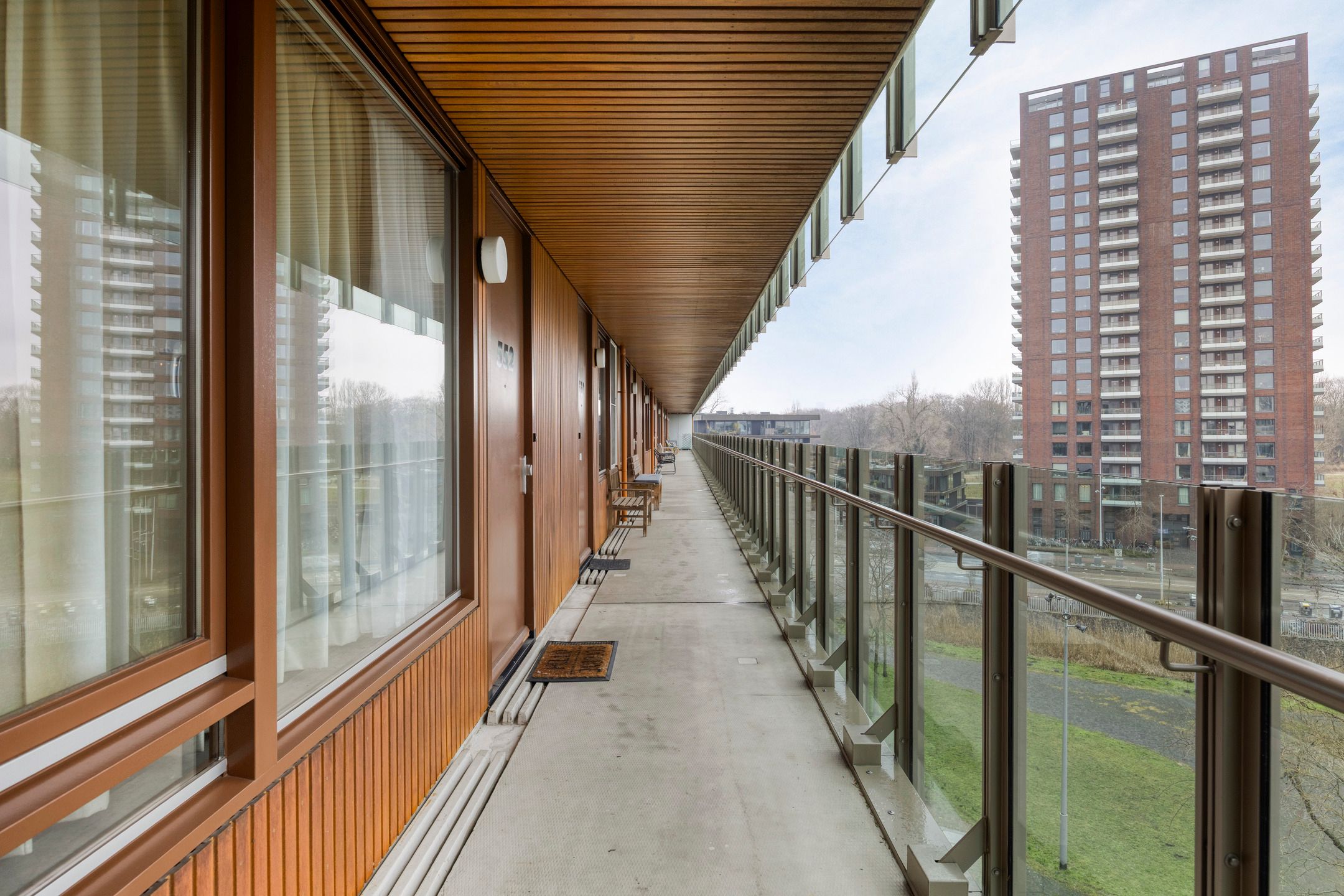 Foto 27 van Carolina MacGillavrylaan 552