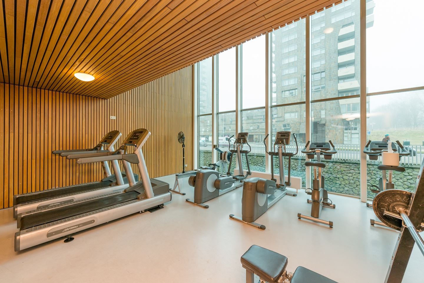 Foto 30 van Carolina MacGillavrylaan 552