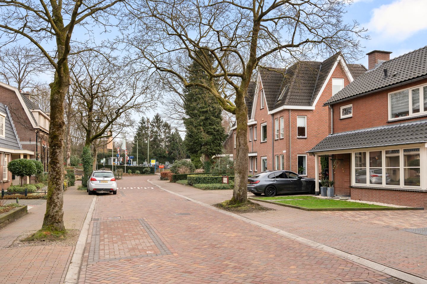 Foto 44 van Stationsstraat 22-B