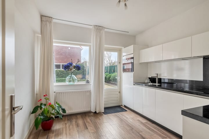 Foto 13 van Pater Beckerstraat 35