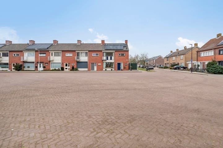 Foto 37 van Pater Beckerstraat 35