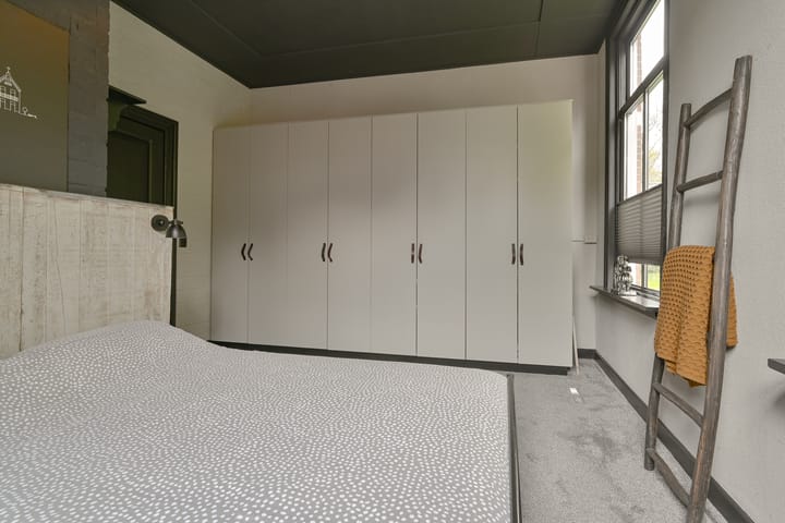 Foto 43 van Poortweg 6