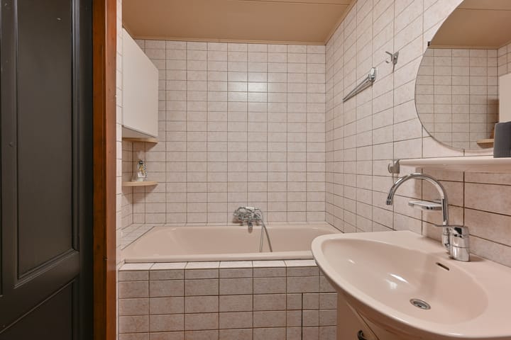 Foto 45 van Poortweg 6