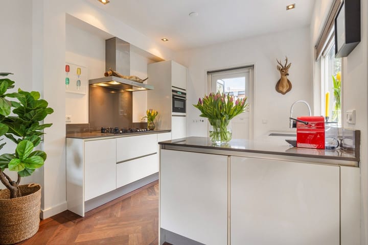 Foto 10 van Klooster 6