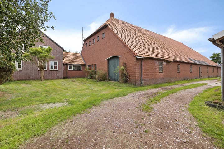 Photo 4 of J. Buiskoolweg 16