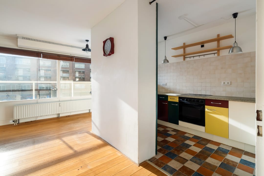 Photo 13 of Weena 761