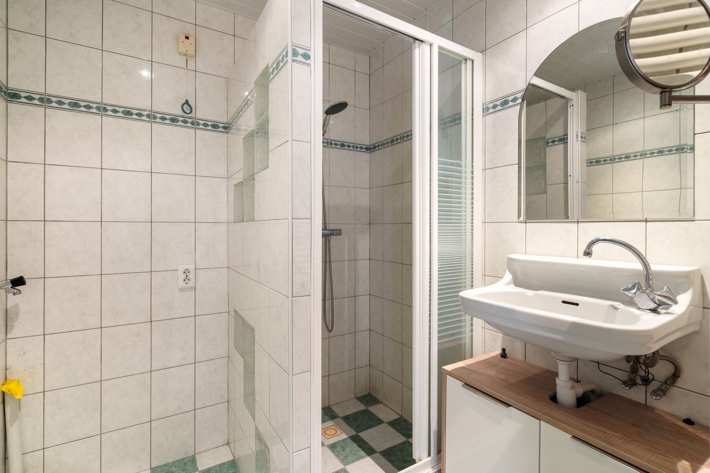 Photo 29 of Weena 761