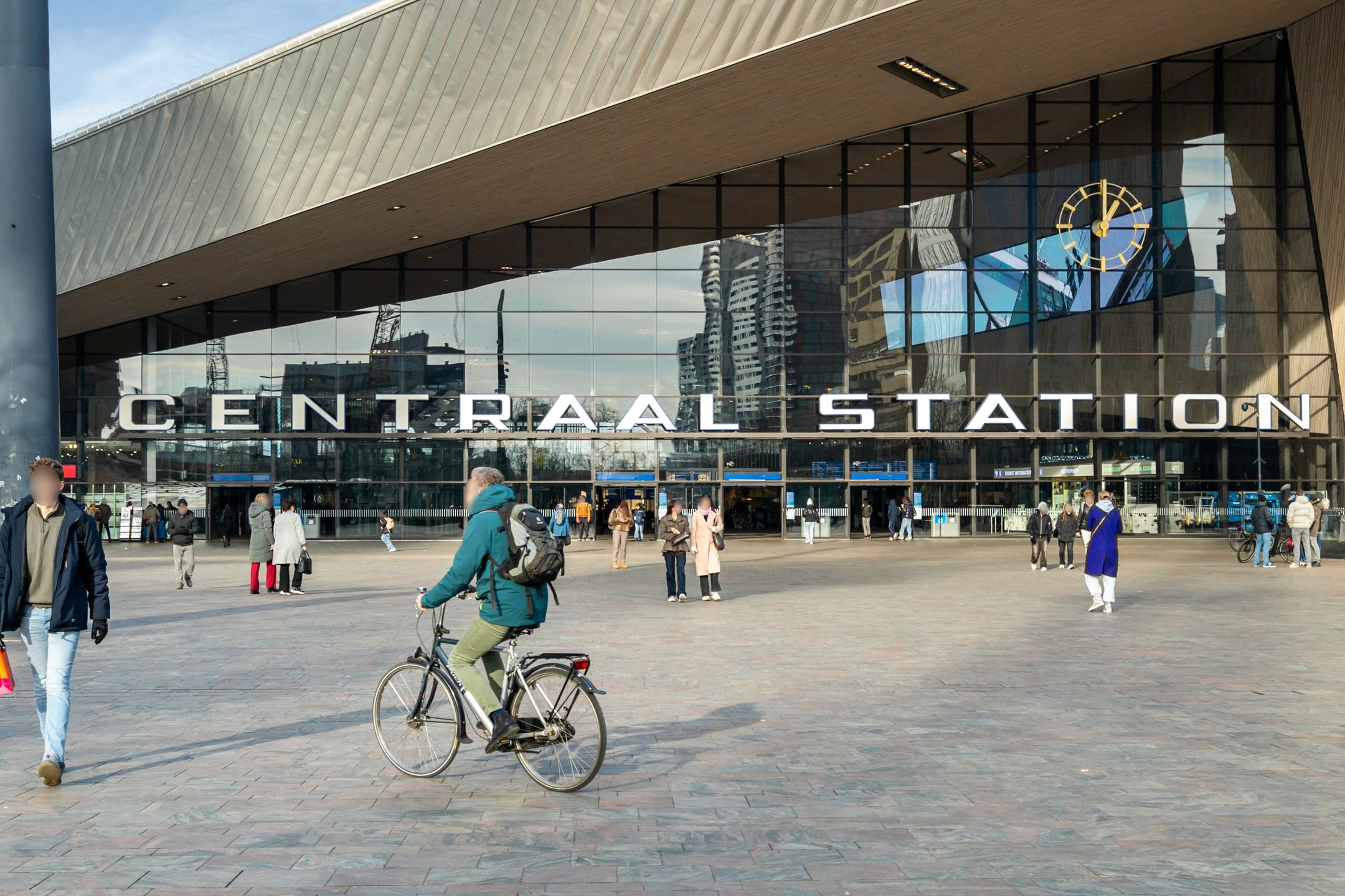 Photo 36 of Weena 761