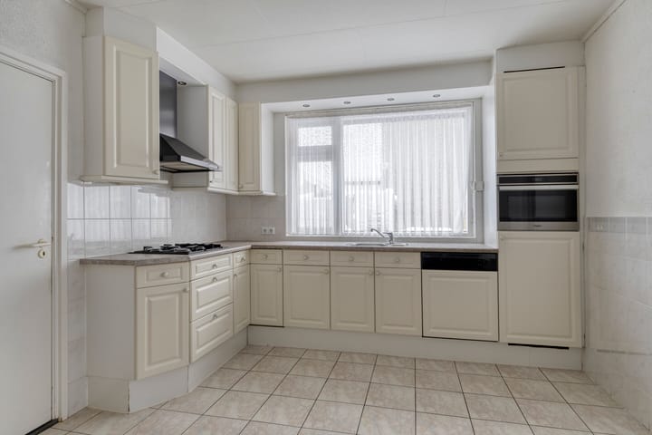 Foto 12 van Dahliastraat 8