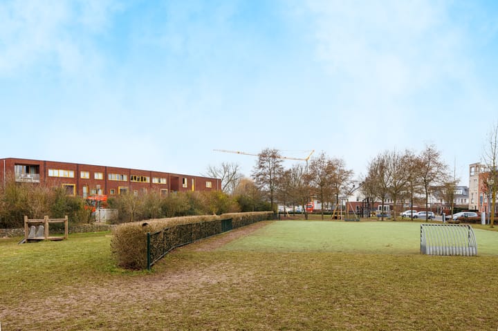 Photo 59 of John Lennonstraat 41