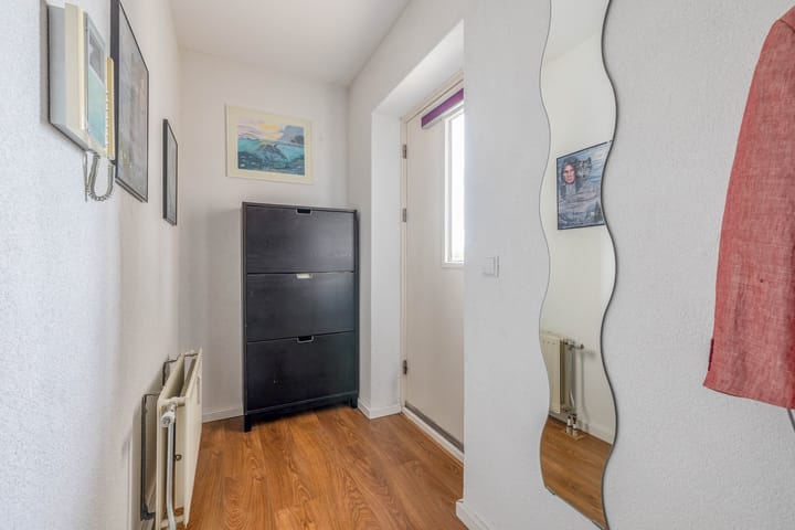 Foto 17 van Henry Moorepassage 252