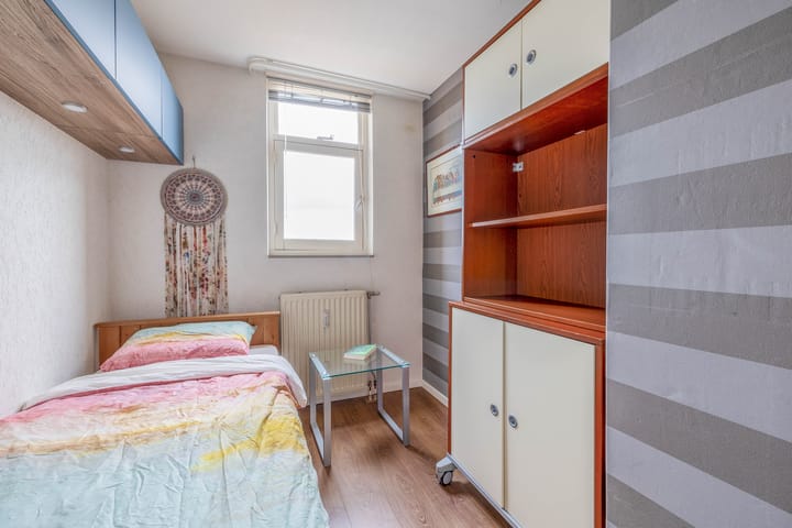 Foto 31 van Henry Moorepassage 252