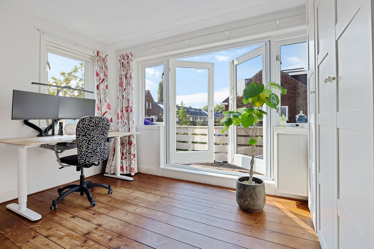 Foto 20 van Graaf Florisweg 68