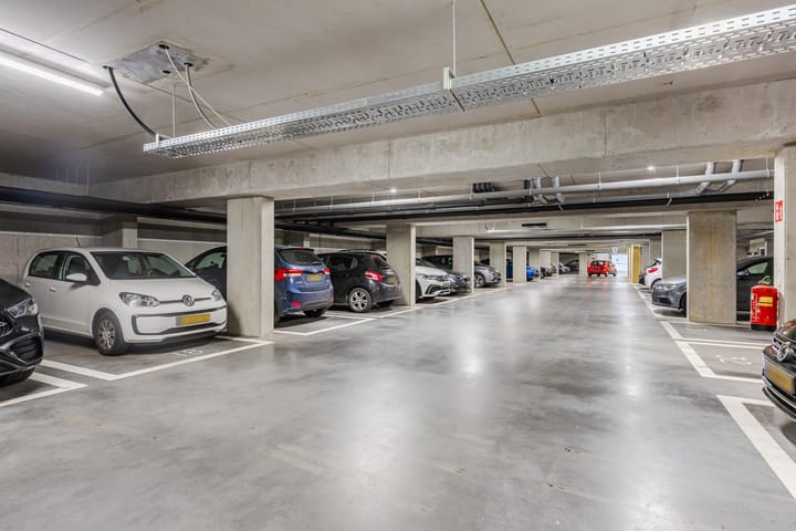 Photo 33 of Kloosterstraat 12-12