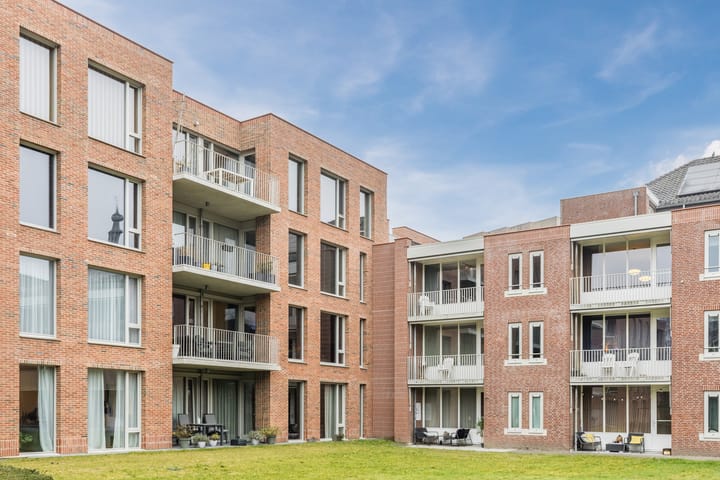 Photo 39 of Kloosterstraat 12-12