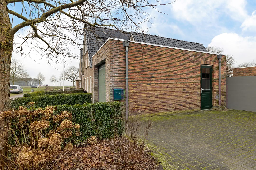 Foto 32 van Volmachten 18