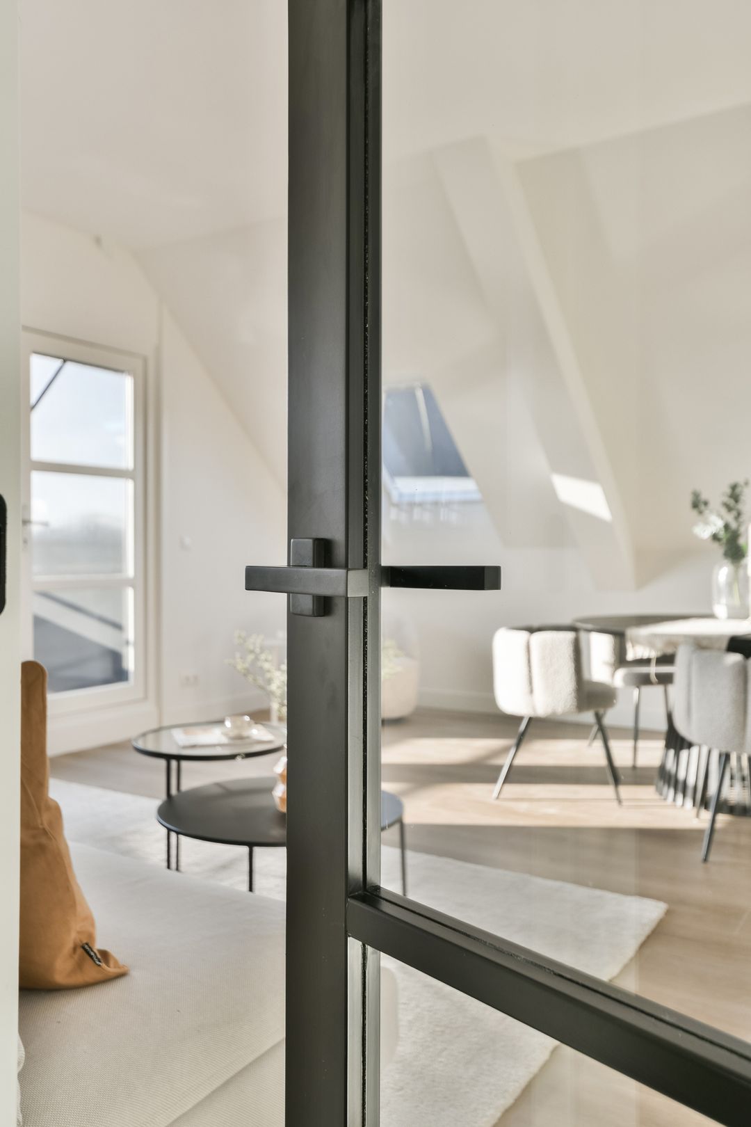 Foto 2 van Kerkplein 4-G