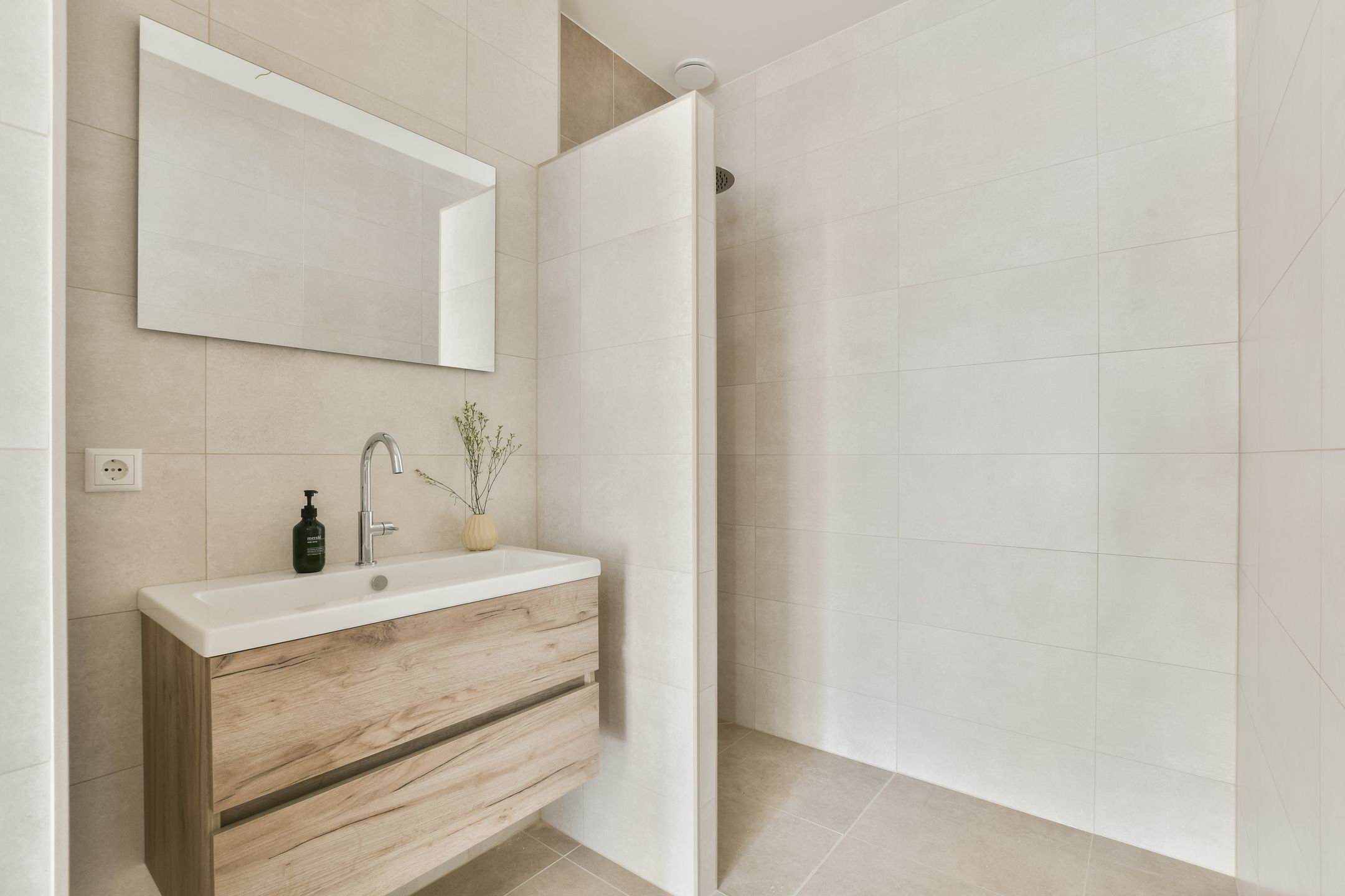 Foto 12 van Kerkplein 4-G