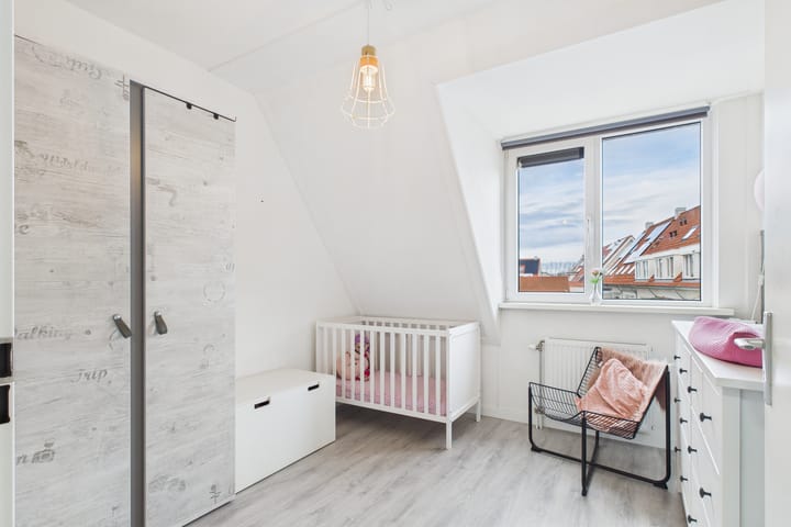 Foto 14 van Koninginnepage 26