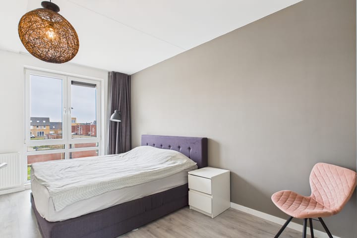 Foto 18 van Koninginnepage 26