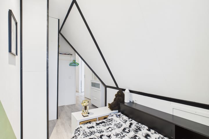 Foto 24 van Koninginnepage 26