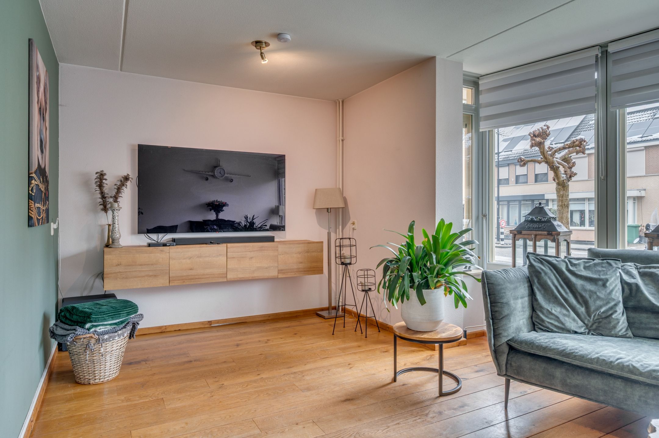 Photo 3 of Zwanenstraat 47