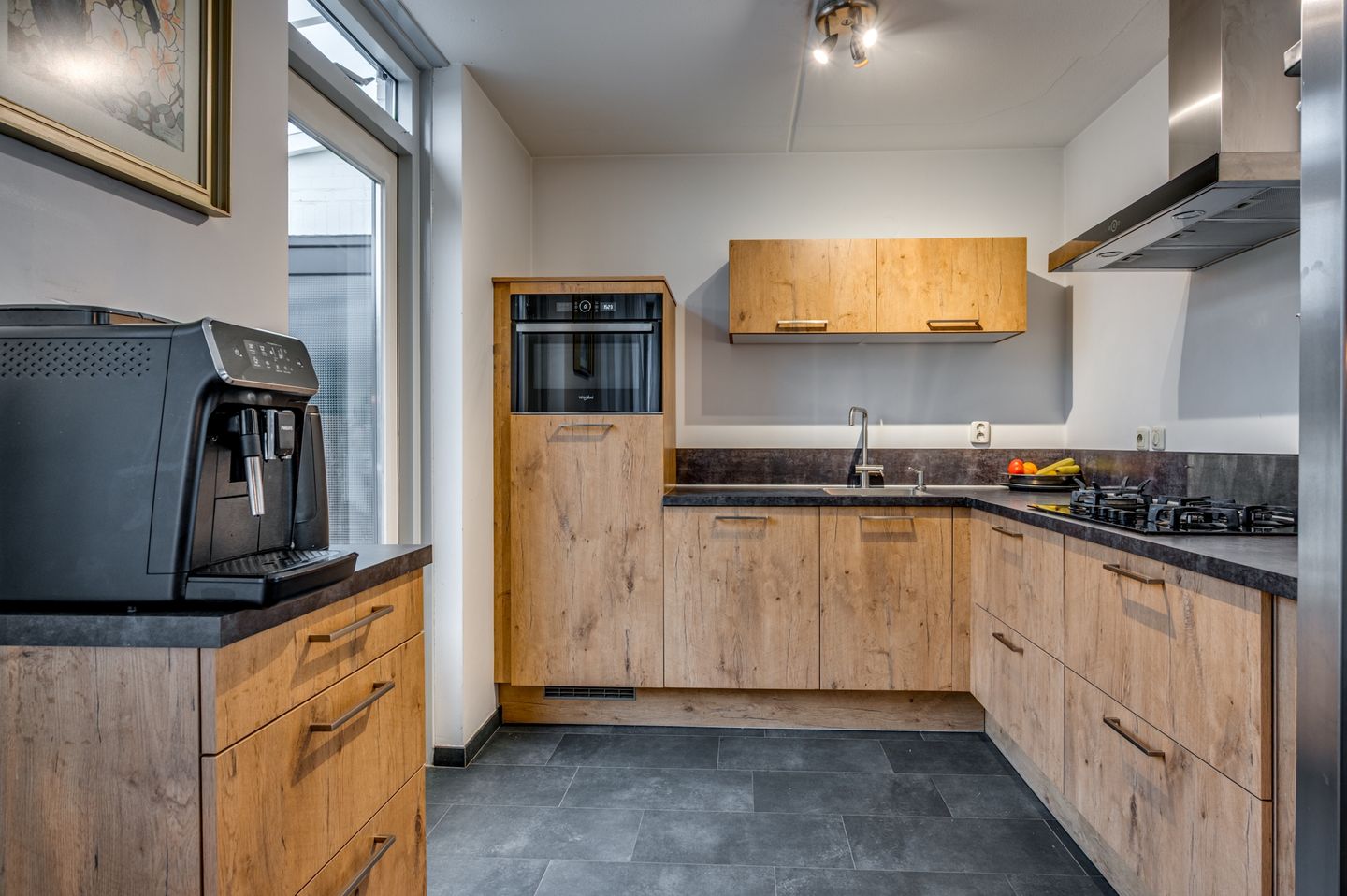 Photo 14 of Zwanenstraat 47