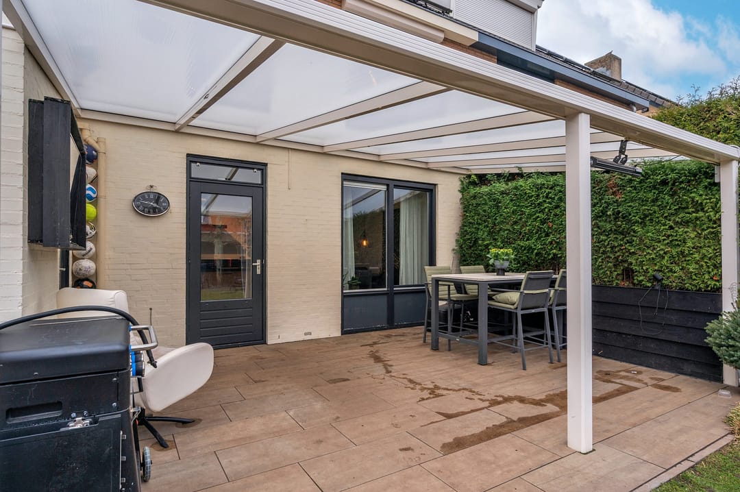 Photo 38 of Zwanenstraat 47