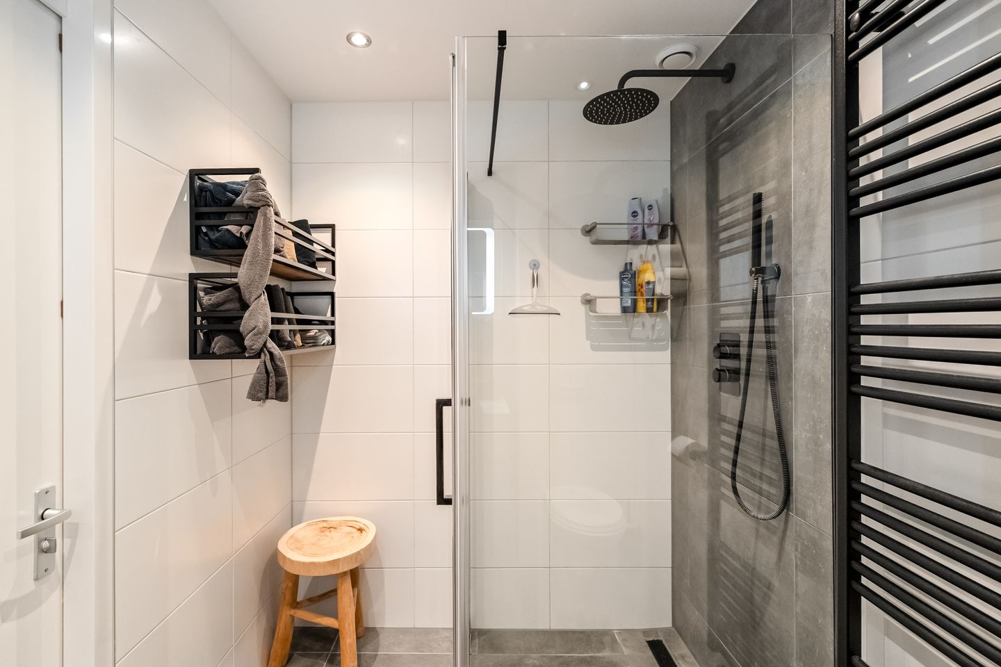 Foto 20 van Alie Postmastraat 27