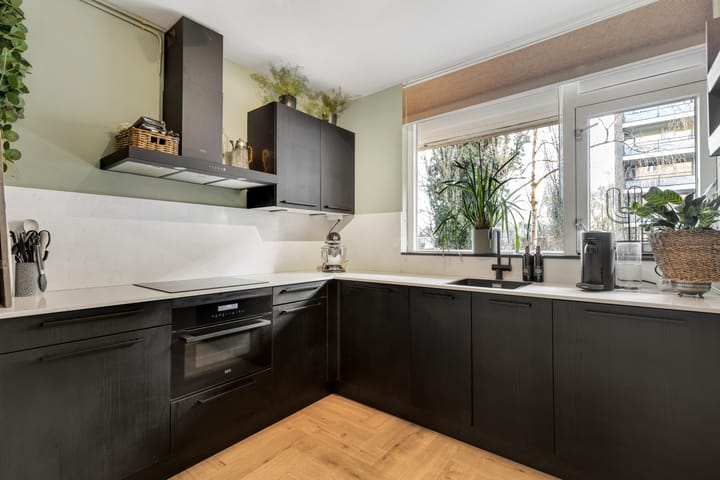 Foto 4 van Van Oldenbarneveltstraat 402