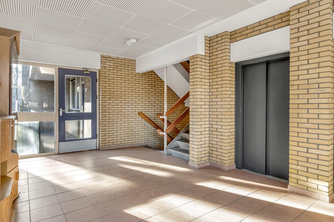 Foto 8 van Van Oldenbarneveltstraat 402