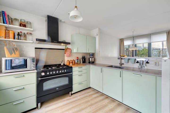 Photo 4 of Emmaplein 13