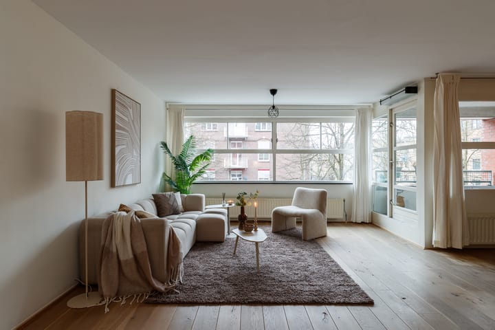 Photo 2 of Henriëtte Roland Holststraat 11