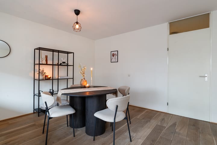 Photo 8 of Henriëtte Roland Holststraat 11