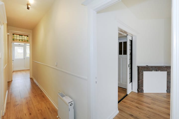 Foto 17 van De Moucheronstraat 111