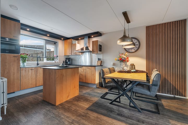 Foto 6 van Heemst 4-A