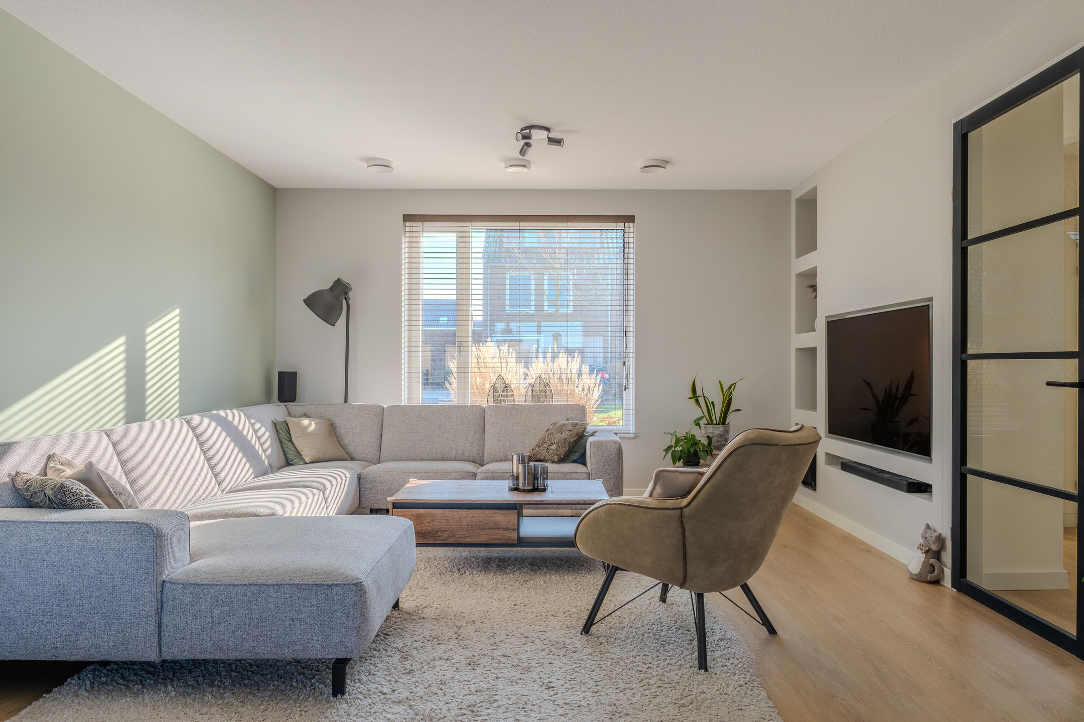 Foto 12 van Veldleeuwerik 17