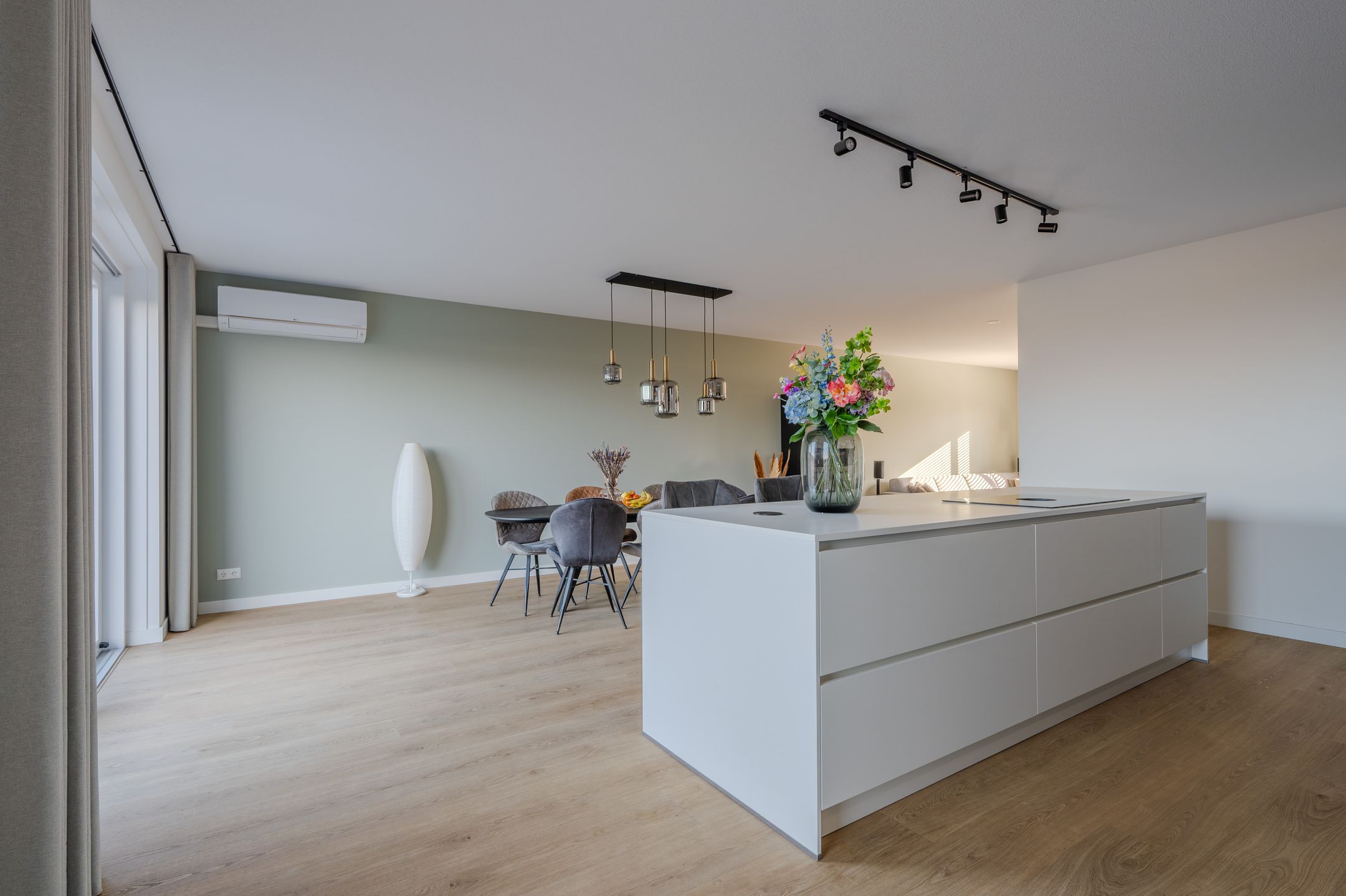 Foto 24 van Veldleeuwerik 17