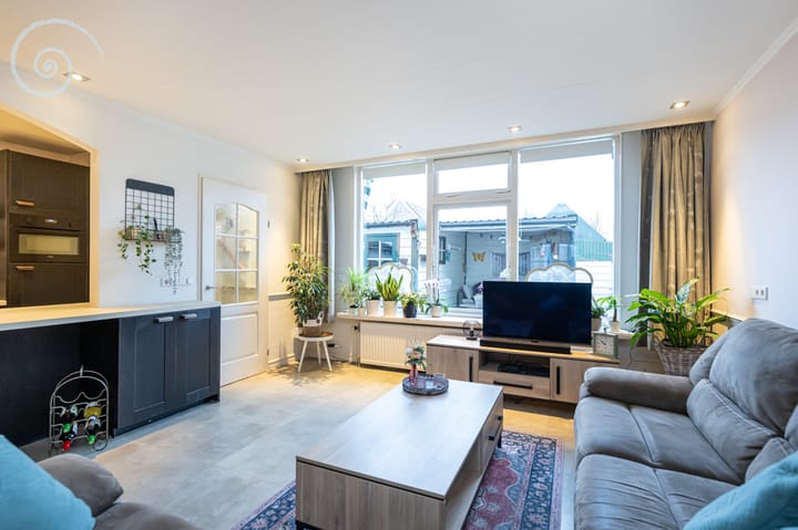 Foto 10 van Tuinstraat 6